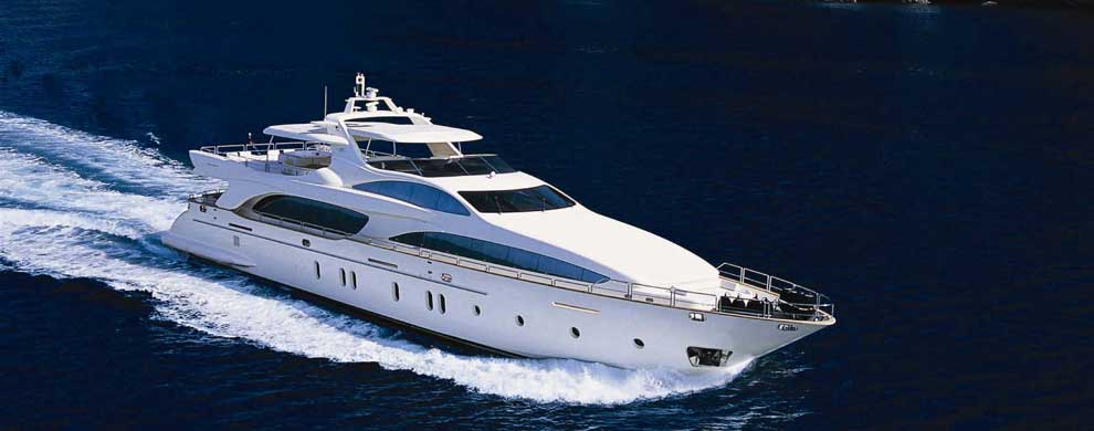 yacht charter in athens